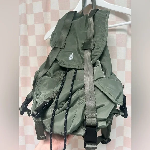 NWOT Free People The Adventurer Pack - Picture 4 of 9